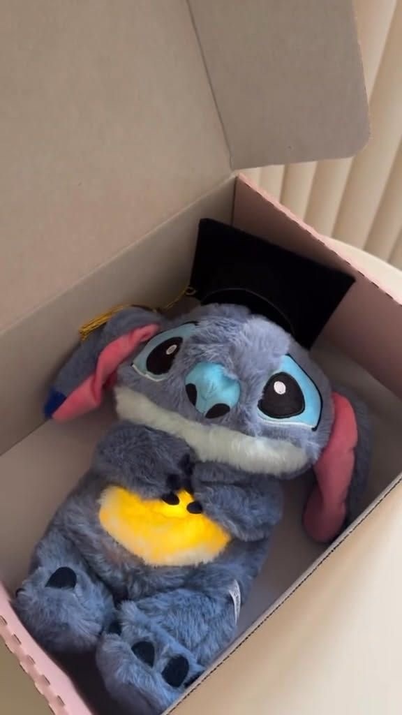 🔹 “Stitch Animado: ¡El Peluche que Cobra Vida!”